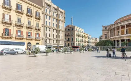 Turati Apartment al Politeama by Wonderful Italy