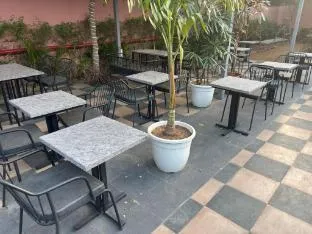 Hotel Navtara