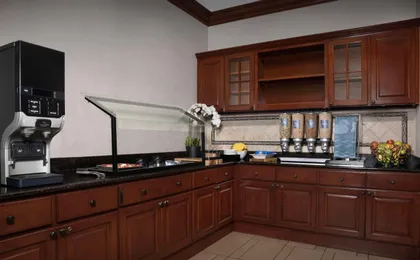 Homewood Suites by Hilton Jacksonville Downtown-Southbank (H)