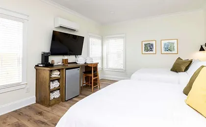 Hilltop 104 Inn at Old Beach