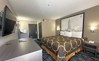 Super 8 by Wyndham Kinder/Coushatta near Casino