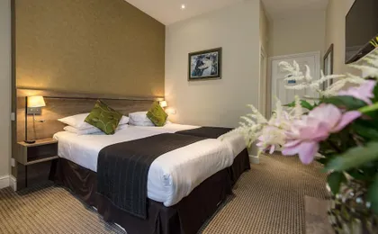 Kensington Gardens Hotel (Adults only)