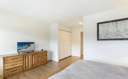 15 Chambertin Townhomes 3 Bedroom Townhouse by RedAwning