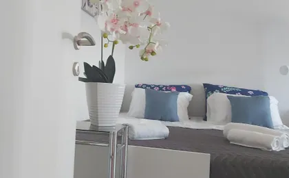 Apartment Zara with Garage