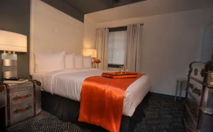Avalon Hotel