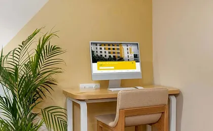 Bloom Hotel - DLF Road Gachibowli