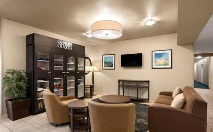 Candlewood Suites Bismarck
