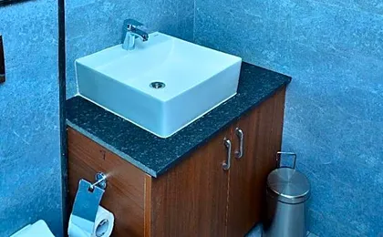 Hotel Eyrie Nest Bangalore