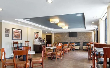 Comfort Suites near Westchase on Beltway 8