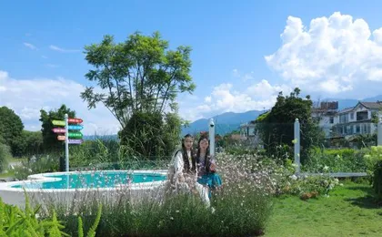 zhao ri xian yun Seaview Hotel