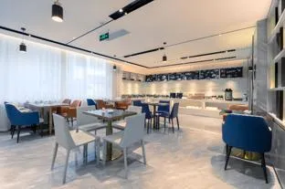 Echarm Hotel Wuhan Optics Valley Tiandi