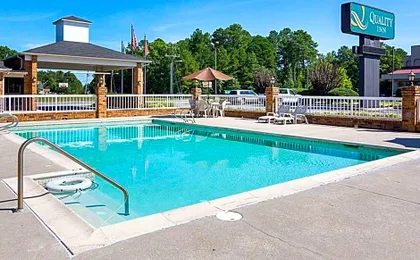 Quality Inn Petersburg Fort Lee Area