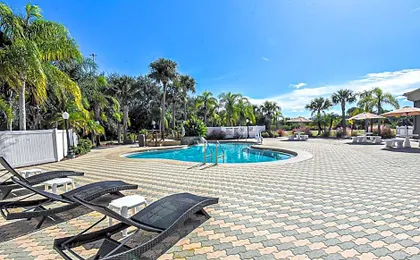 Holiday Inn Express & Suites Cocoa by IHG