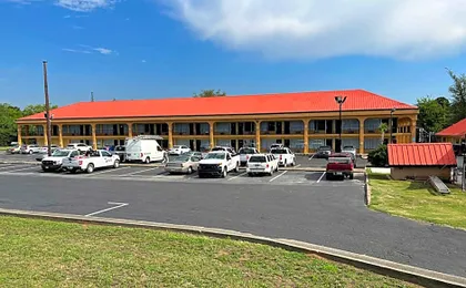 Country Hearth Inn & Suites - Cartersville