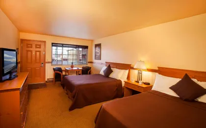 Cousins Country Inn