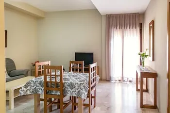 Apartamentos Turísticos La Castilleja