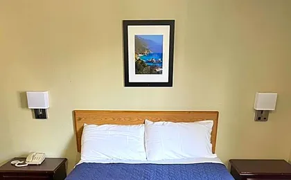 Western Motel