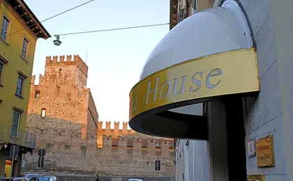 Verona House Aparthotel