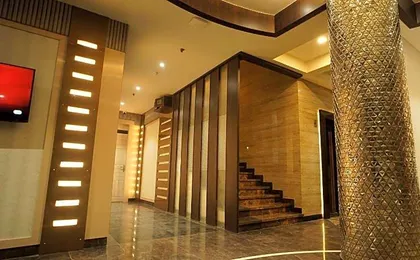 Hotel Square S