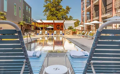 The Cabins at East Austin Hotel