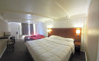 Exceed Inn Indianapolis Airport South