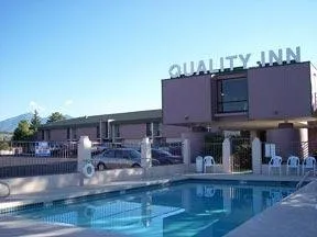 Quality Inn I-40 & I-17