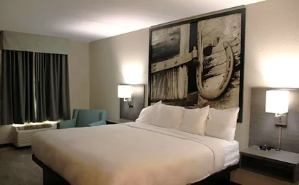 Boarders Inn & Suites by Cobblestone Hotels