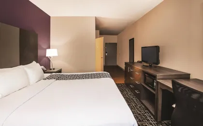 La Quinta Inn by Wyndham Indianapolis North at Pyramids