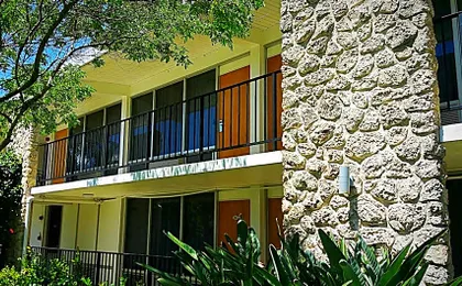 Dolphin Key Resort - Cape Coral