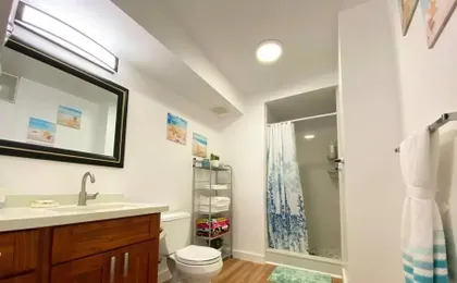 Luxury 2beds,2baths, free parking at Waikiki Beach