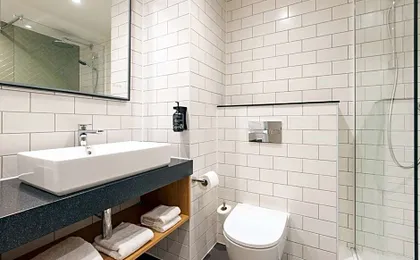 Holiday Inn Bristol Airport By IHG