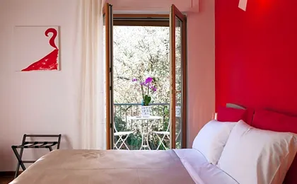 Isa Guest Rooms