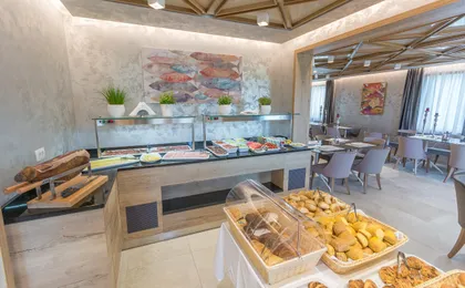 Aparthotel Adeo