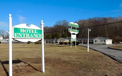 Windsor Motel