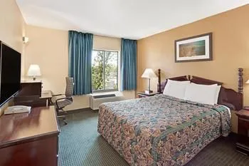 Motel 6 Libertyville IL