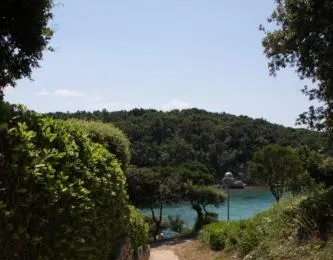 Lovorka Apartmani