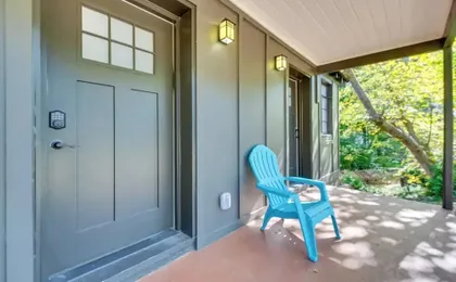 Private Porch! East ATL Stay Near Intl Soccer