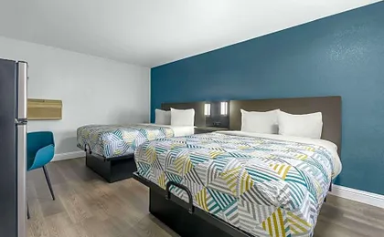 Studio 6 Suites Madera, CA Yosemite