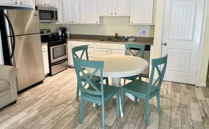 Beachgate Condo Suites And Hotel 515 1 Bedroom Condo