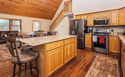 Dancing Bear Lodge by Taylor Made Deep Creek