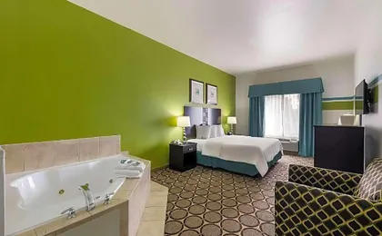 Best Western Douglas Inn & Suites