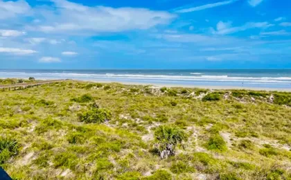 Oceanfront Condo With Resort Amenities, Beach Access and Pool