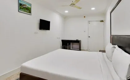 Iroomz Hotel Hyderabad Towers