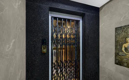 Super Townhouse Financial District Gachibowli Formerly Srinika Inn