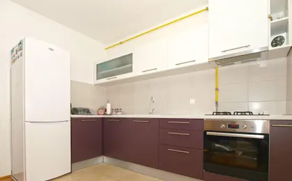 Apartment 1920