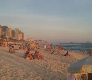 BARRA BELLA PRAIA RESIDENCE - Internet 550mb -TV -AR - Vista mar - HomeOficce- OPÇÃO DE CAFÉ DA MANHÃ