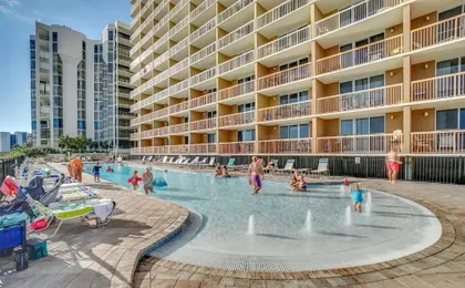 Pelican Beach Resort by Panhandle Getaways