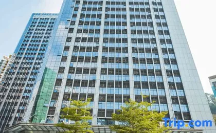 Xinyue Holiday Apartment (Guangzhou East Railway Station Yantang Subway Station)