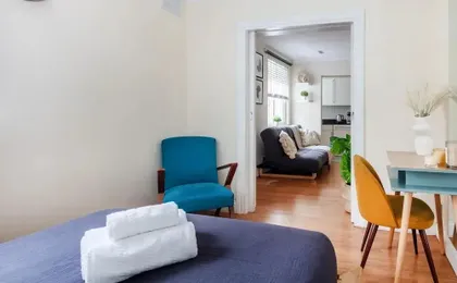 Classic 1BR - Notting Hill Gem