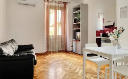 JOIVY Cosy flat near Montanelli Gardens